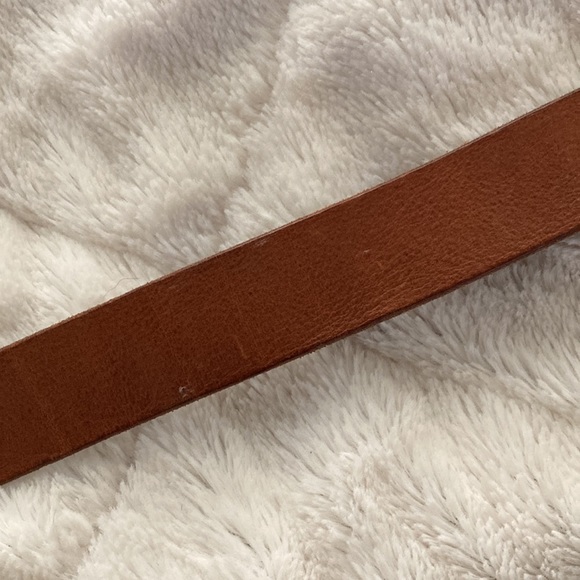 Lobster claw leather belt - Picture 2 of 7